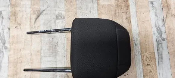 Peugeot 308 SW Front seat headrest 