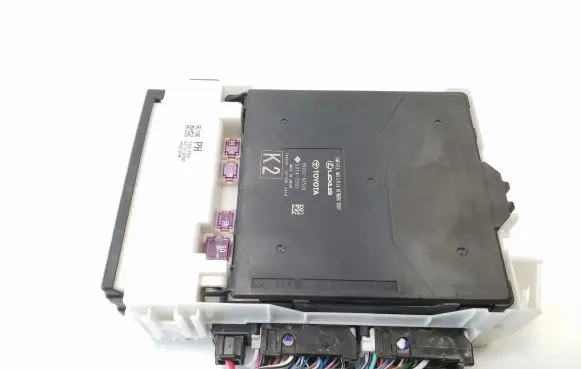 Toyota RAV 4 (XA50) Other control units/modules 8922142520 8273042840
