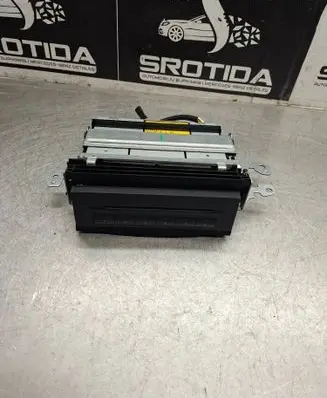 Mercedes-Benz S W220 CD/DVD changer