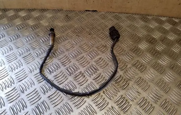 Volkswagen Caddy Lambda probe sensor 03L90626B 0281004085 0281004086