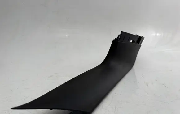 KIA EV6 Centre console side trim rear 81730CV000