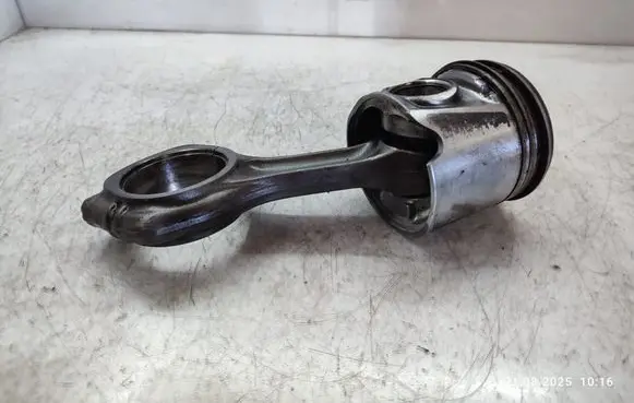 Fiat Ducato Piston with connecting rod 