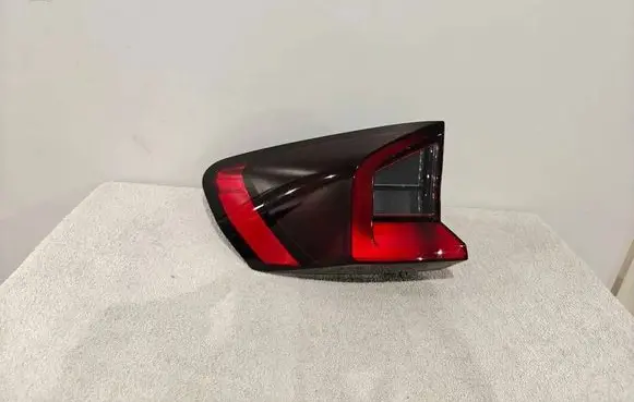 BMW X1 U11 Rear/tail lights H3946535109 F03861000F