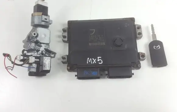 Mazda MX-5 NC Miata Engine ECU kit and lock set L83118881F