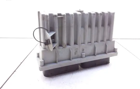 Opel Astra G Fan control module 24410129 804024