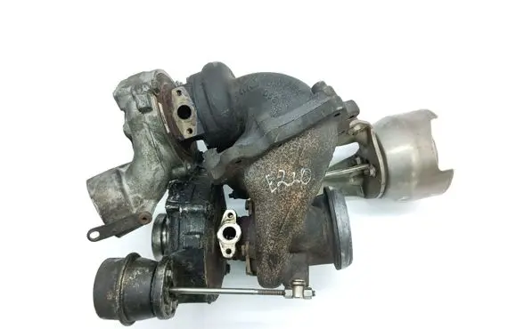 Mercedes-Benz E W212 Turbo A6510904080 MH50178996