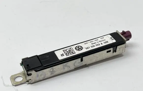 Volkswagen PASSAT B8 USA Aerial antenna amplifier 561035552A 920463002