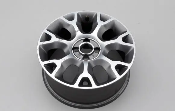 Fiat 500 Abarth R16 alloy rim 