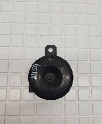 Toyota RAV 4 (XA40) Horn signal E130030