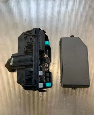 Honda CR-V Fuse box set 230R10030P T1TE010 140802