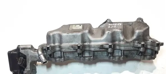 Mercedes-Benz B W245 Intake manifold A6400901537 70002927 0718400402