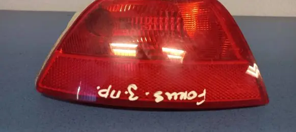 Ford Focus Rear/tail lights 5M5115500