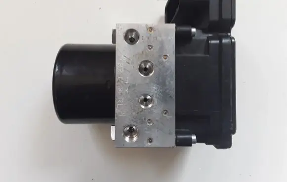Volvo XC60 ABS Pump 10061935501