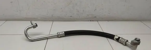 Toyota Yaris Coolant pipe/hose 