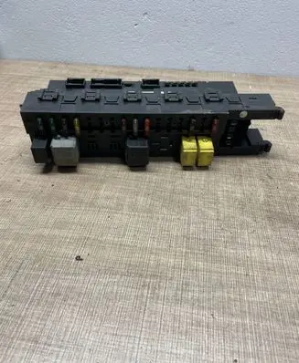 Mercedes-Benz E W211 Comfort/convenience module 2035450701