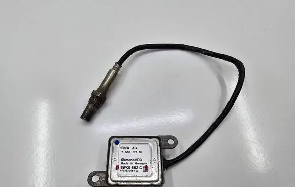 BMW 1 E81 E87 Lambda probe sensor 7580517