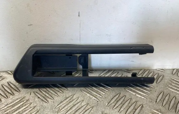 BMW 5 F10 F11 Front driver seat rail 6981782 52106981782