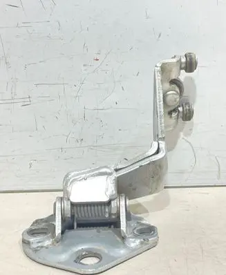 Toyota Previa (XR30, XR40) II Front door upper hinge 