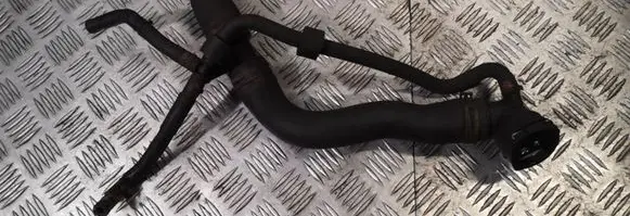 Volkswagen Tiguan Engine coolant pipe/hose