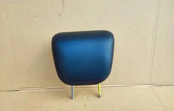 Ford Ecosport Rear seat headrest 