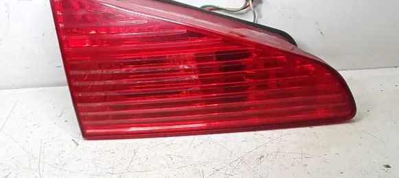 Peugeot 607 Tailgate rear/tail lights 2543