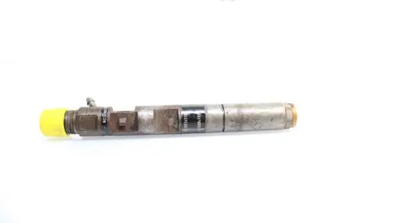 Nissan Micra Fuel injector EJBR01801A