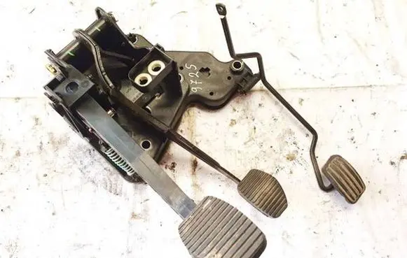Citroen C5 Accelerator throttle pedal 9636508180c