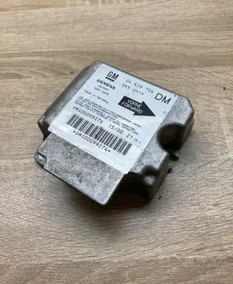 Opel Zafira A Airbag control unit/module 24416704