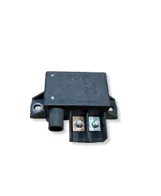 Mercedes-Benz E W211 Charging relay A0025426419 0332002167