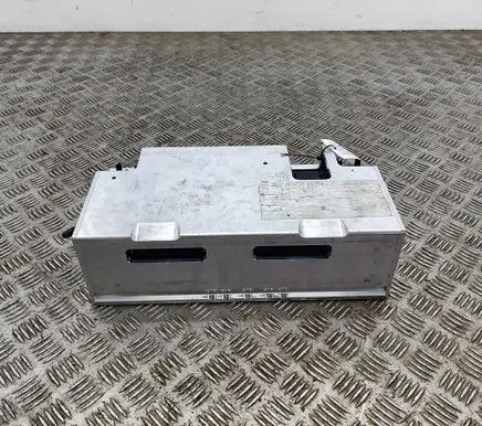 Audi RS6 C8 Hybrid / electric car battery 4N0915105D 4K0915171C