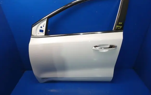 KIA Sportage Front door 