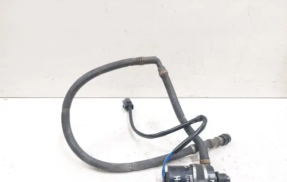 Mitsubishi Outlander Headlight washer pump 87871