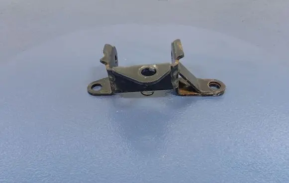 Jeep Compass Engine mount vacuum valve 