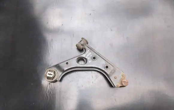 Peugeot Bipper Front lower control arm/wishbone 031215 013155