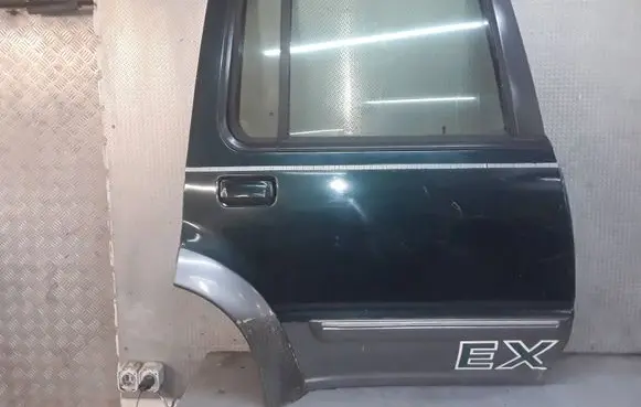 Ford Explorer Rear door 