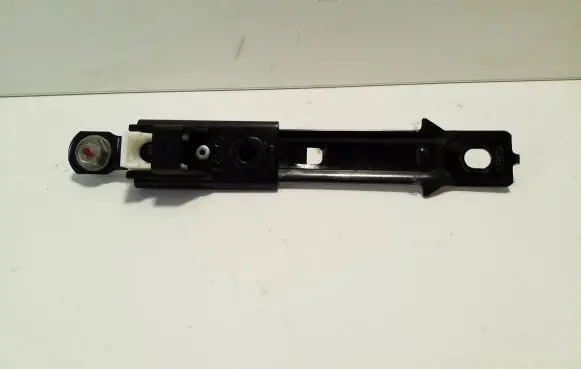 Mitsubishi Outlander Seat belt adjustment rail 1098119