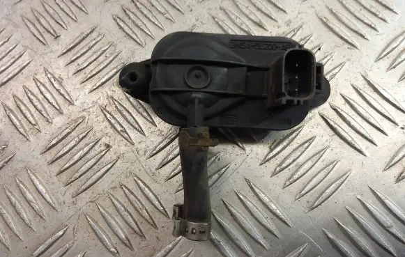 Ford Focus C-MAX Exhaust gas pressure sensor 3M5A-5L200-AB