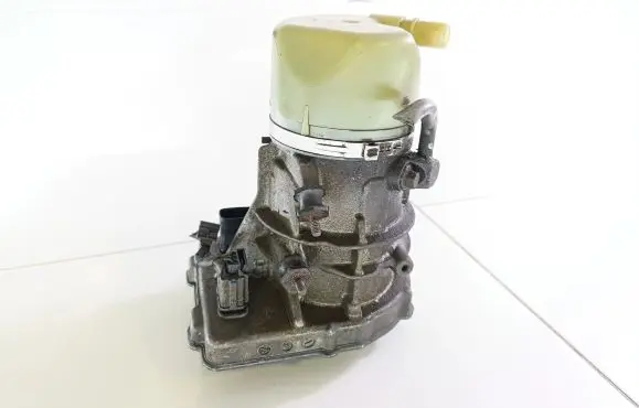 Volvo V70 Power steering pump 0970085004094 3236493