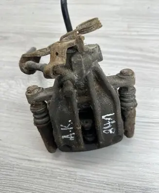Audi A6 S6 C4 4A Rear brake caliper