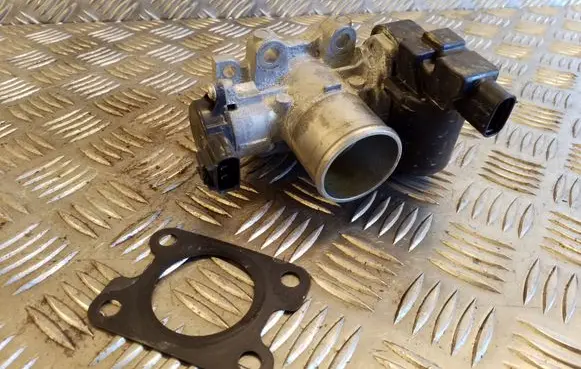 Toyota Corolla E140 E150 Engine shut-off valve 330408B20 1923002010