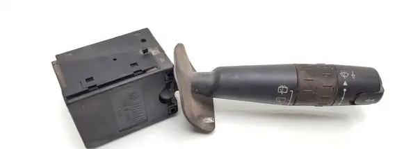 Citroen Xsara Picasso Wiper control stalk 96172873ZL 61580038
