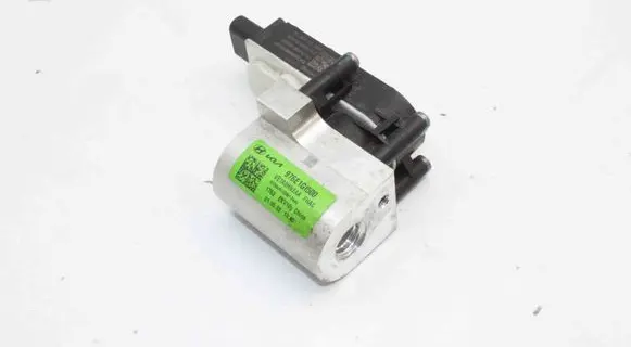 Genesis GV60 Air conditioning (A/C) expansion valve 976E1GI500