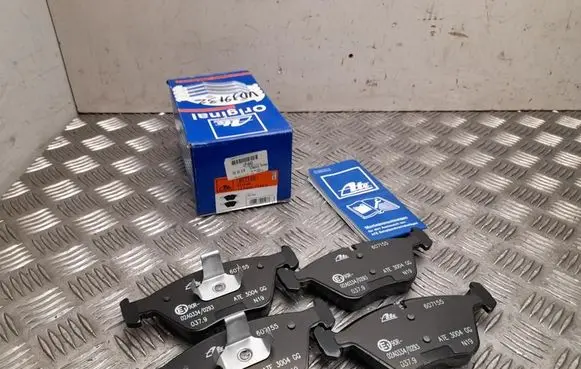 BMW X3 E83 Brake pads (rear) 13046071552