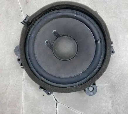 Volvo V50 Front door speaker 30752084 M5XUG 05W21