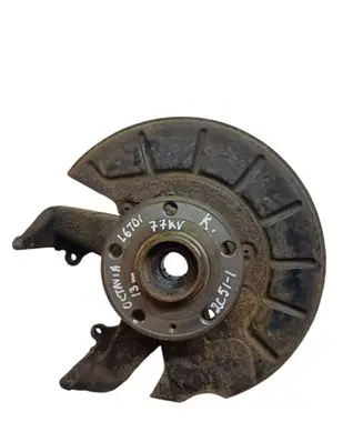 Skoda Octavia Mk2 (1Z) Front wheel hub