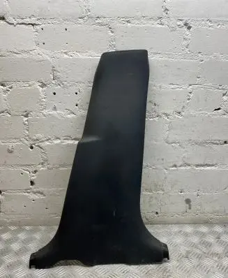 (B) pillar trim (bottom)