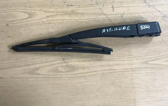 Opel Astra H Rear wiper blade 13109107