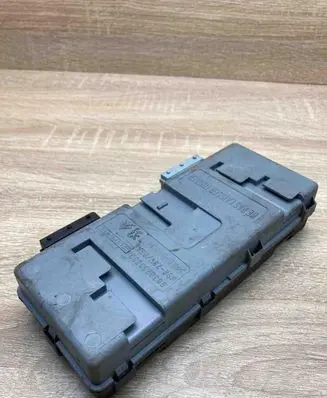 Peugeot 607 Seat control module 9638960380