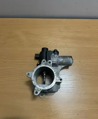 Volkswagen Crafter EGR valve 076131501B