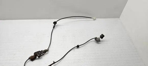 Toyota Avensis T270 Rear ABS sensor wiring 